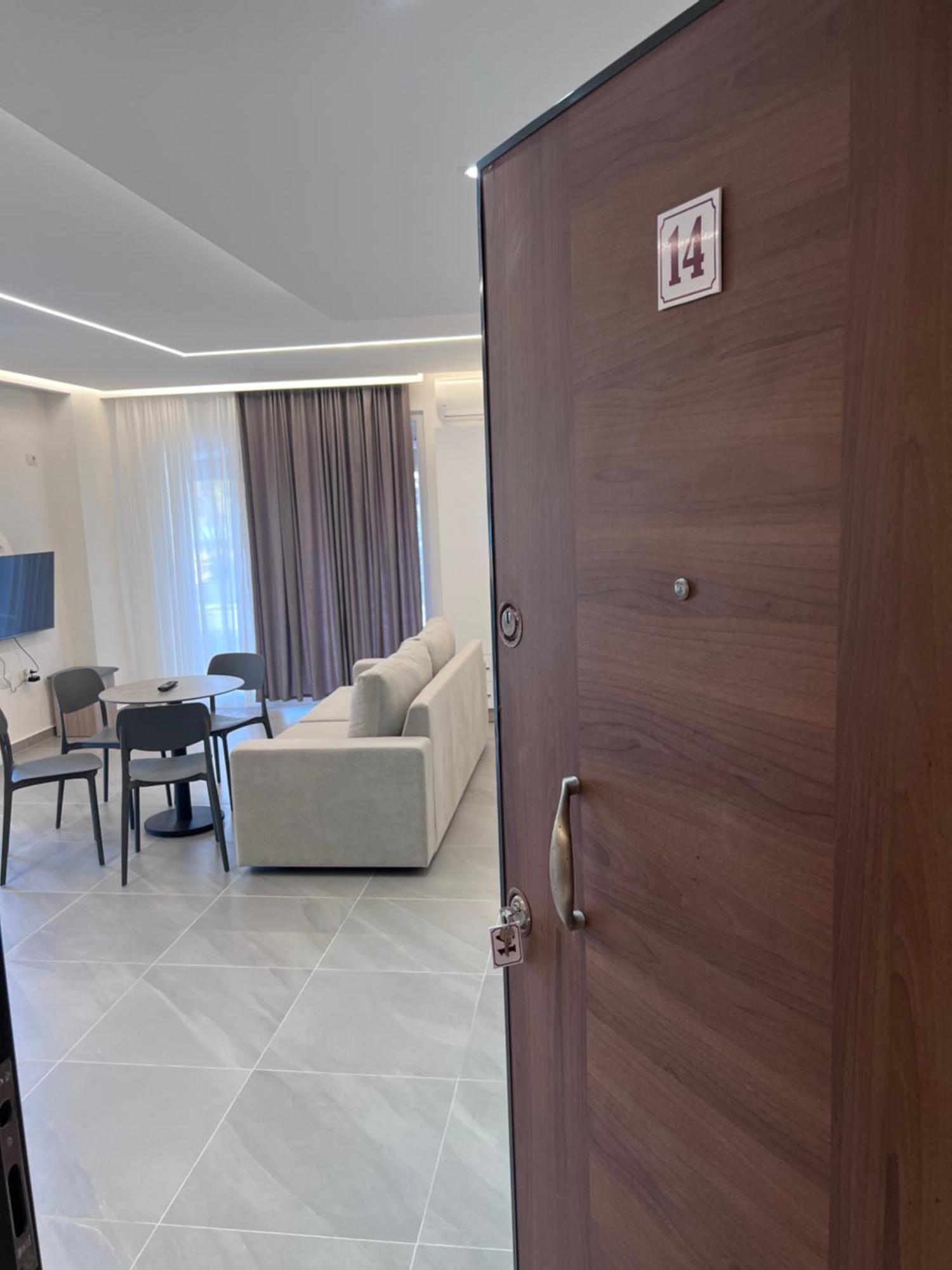 D&D Hotel Shëngjin Exteriér fotografie