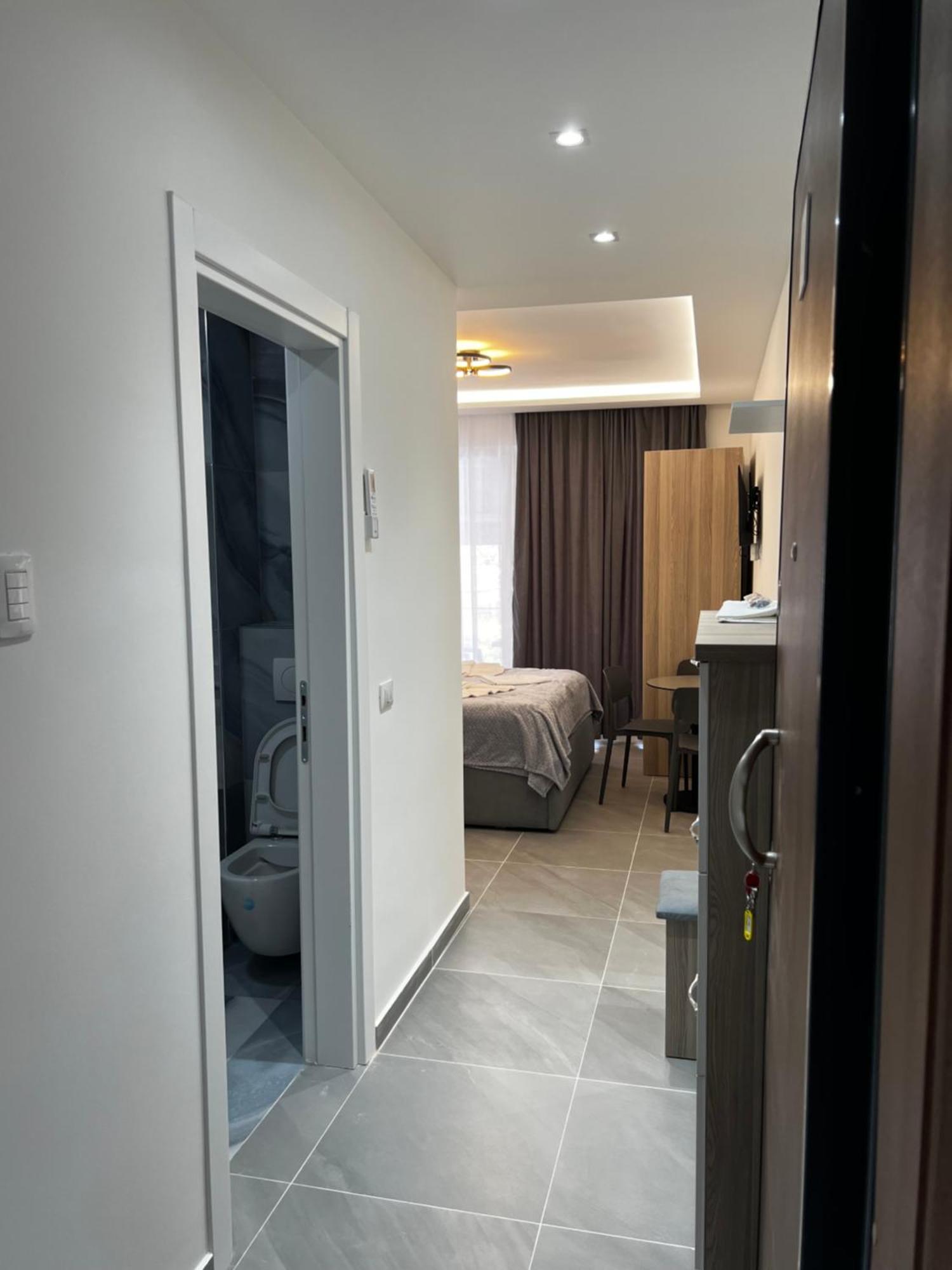 D&D Hotel Shëngjin Exteriér fotografie